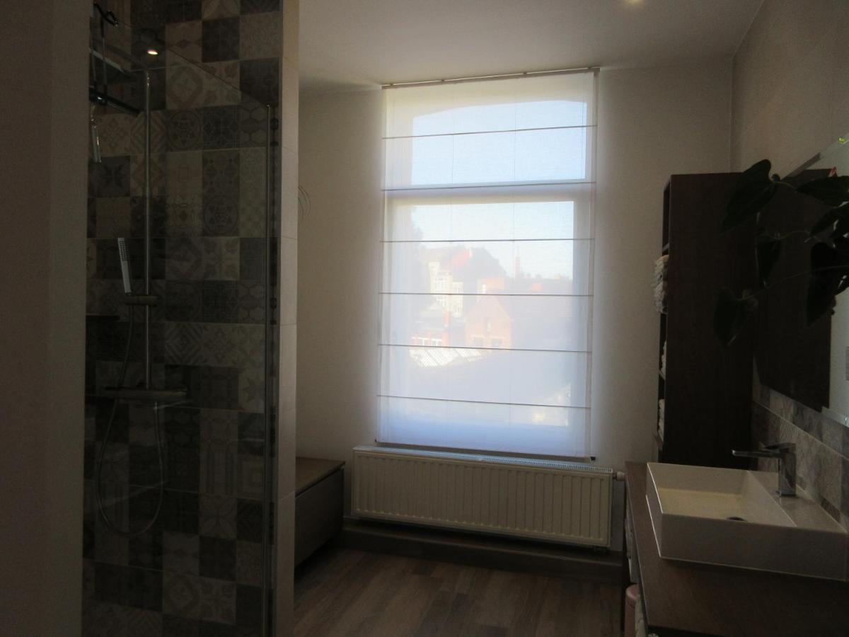 B&B Les Iris Brussel Buitenkant foto